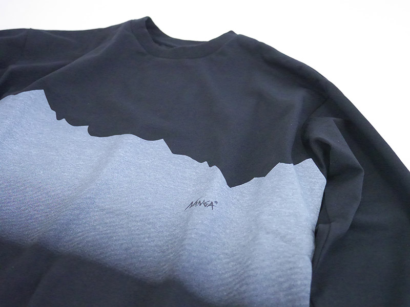 NANGA〈ECO HYBRID RIDGE LINE PRINT L/S TEE/エコ ハイブリッド リッジライン プリント ロングスリーブティー〉ブラック  - Pump online shop